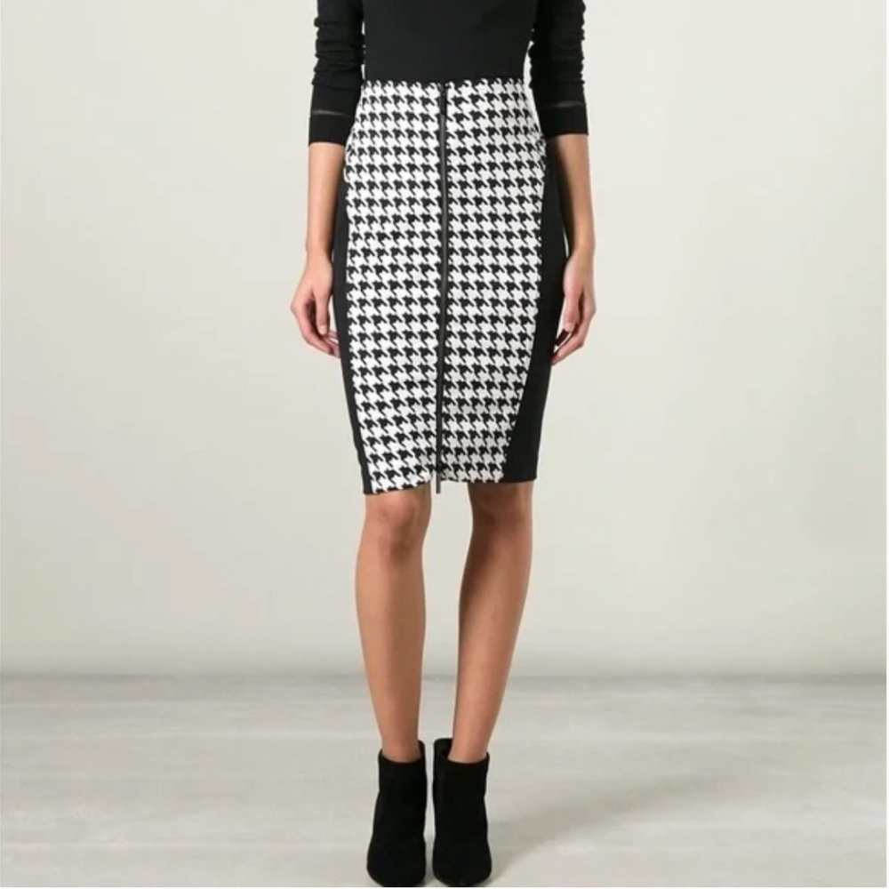 Michael Kors ⎮ Houndstooth pencil skirt